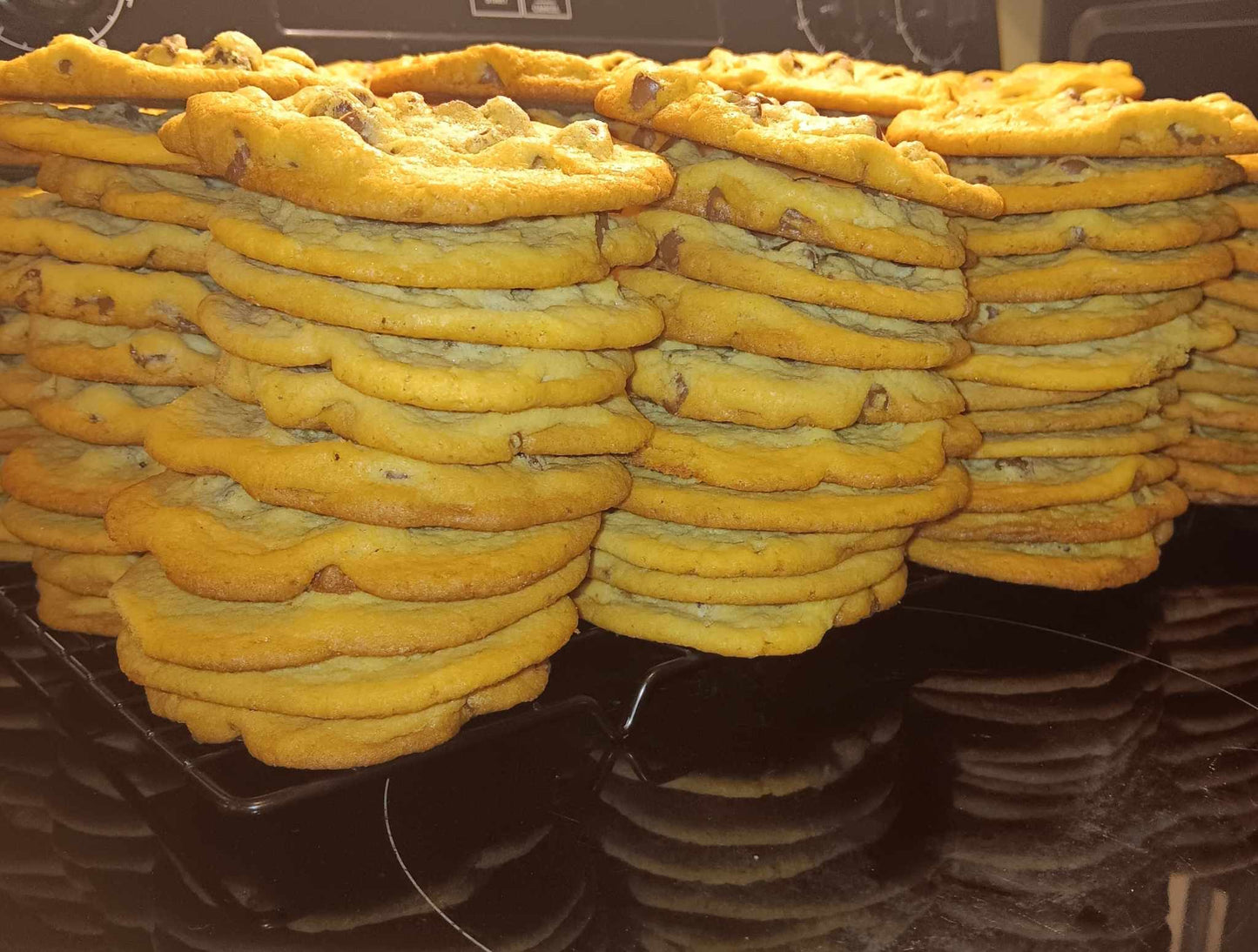 12 CHOCOLATE CHIP COOKIES